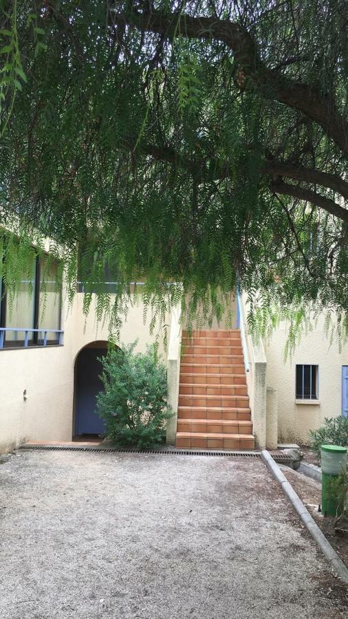 T2 Rez De Jardin 300M Plage De Beaucours Sanary Sur Mer Apartment Exterior photo